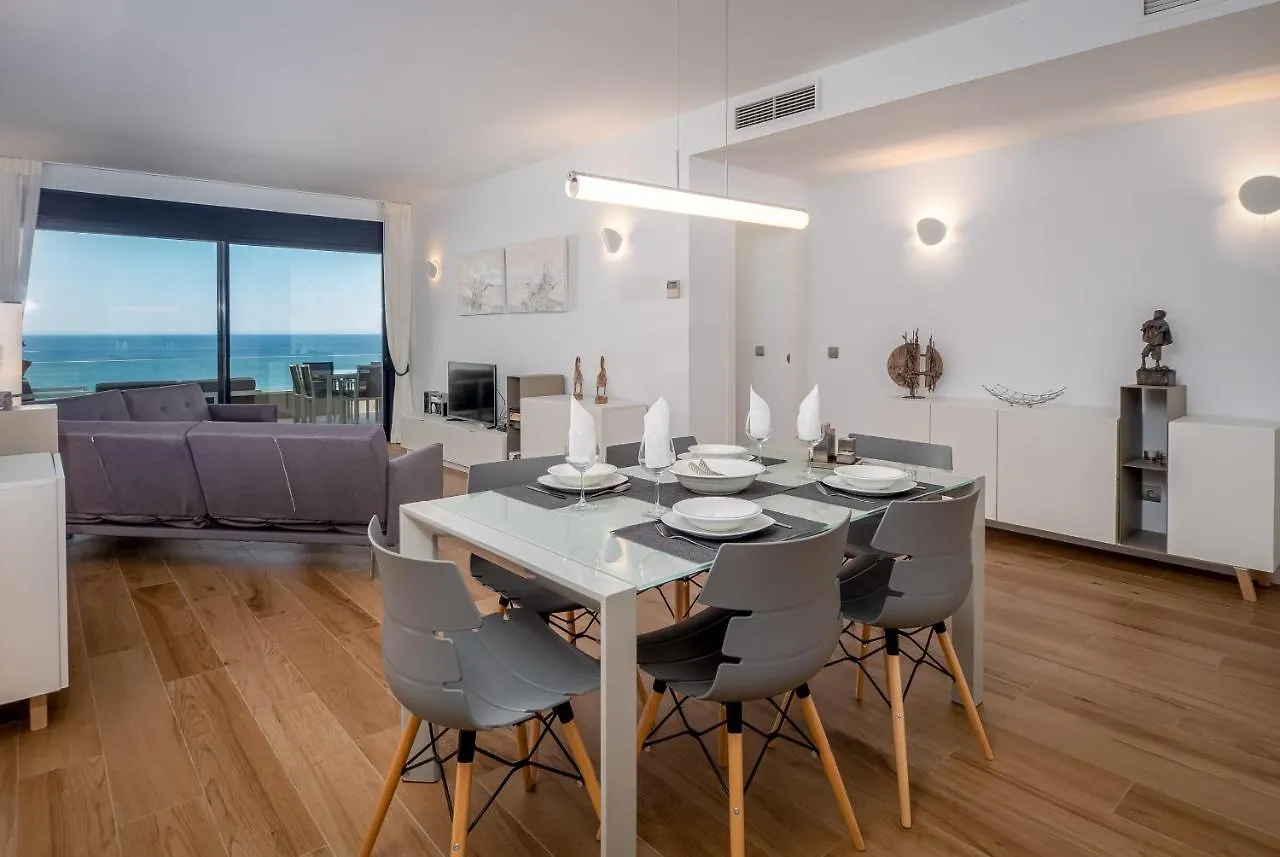 2226-Luxury Sea View Apartment Alcaidesa 0*,  Spain